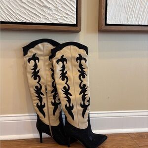 Elegant Black and Cream Women's Boots
